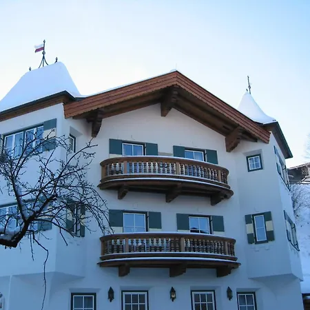 Alpen Glueck Schloessl Unterm Rain Appartement Kirchberg en Tyrol